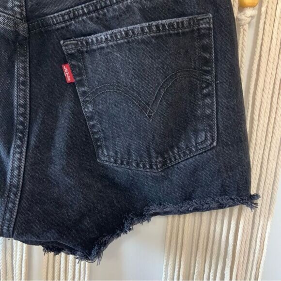 LEVI’S 501 High Waisted Button Fly Distressed Raw Hem Denim Shorts Black 28 - Picture 7 of 16